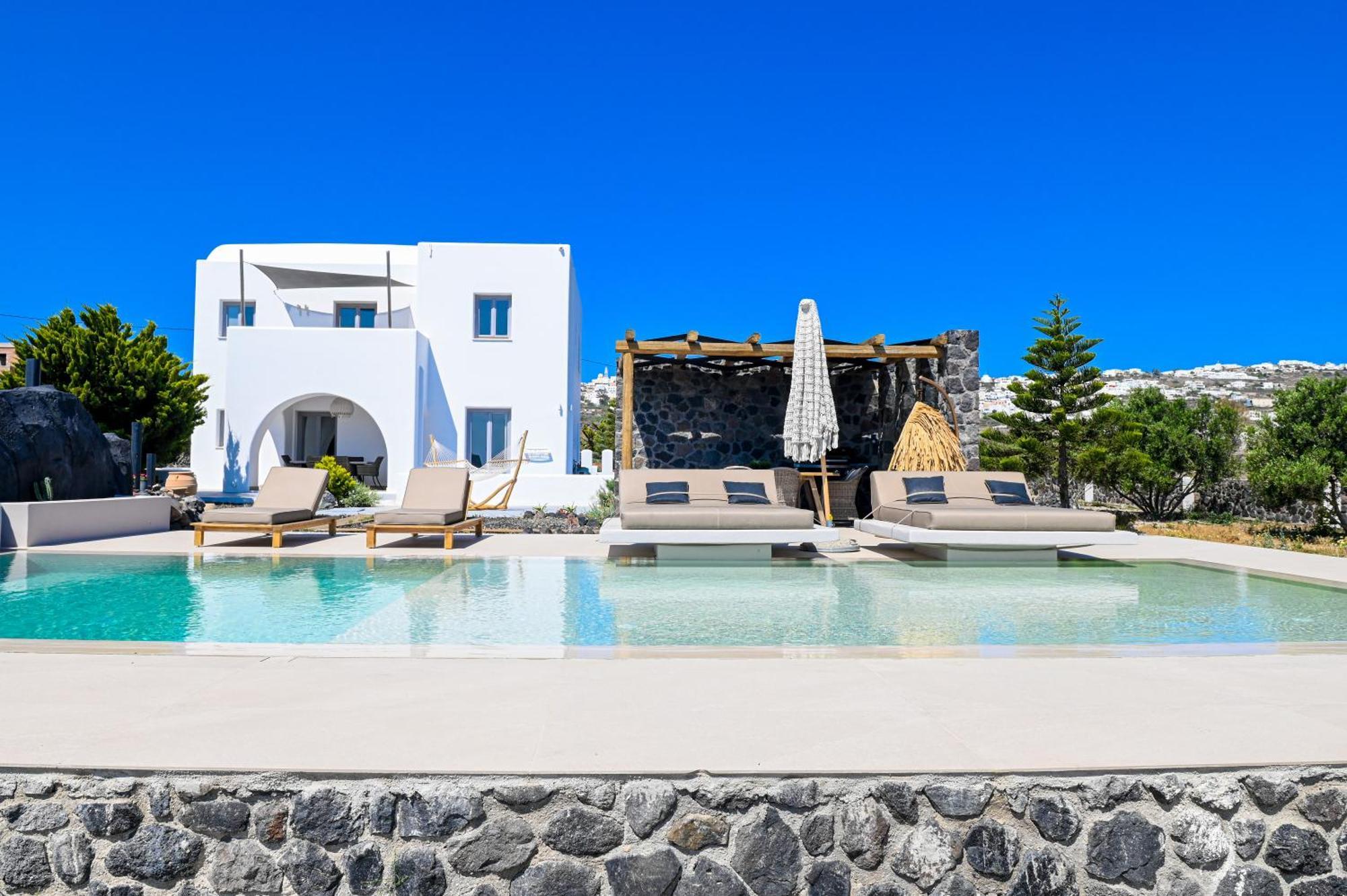 Saint Apostles Fira (Santorini)